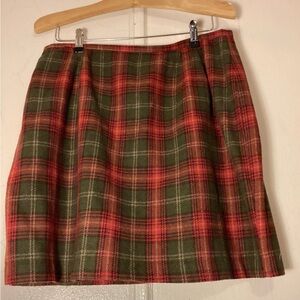 Easy Pieces Plaid Skirt size 16 Vintage 16' across Red & Green USA wool poly